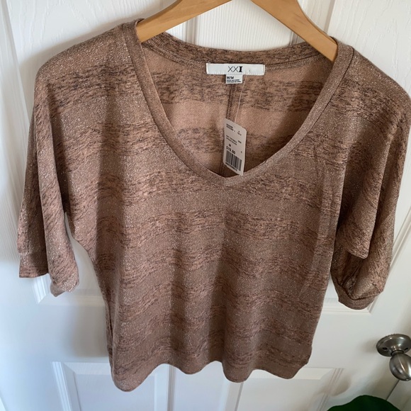 NWT Women’s Forever 21 sheer glittery V Neck top in Bronze size M - Picture 6 of 9
